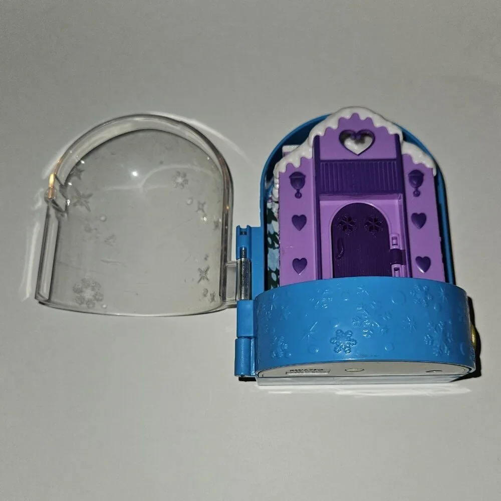 Polly Pocket Snowball Surprise Compact Cabin Dolls Sled Board Mattel 2017 READ